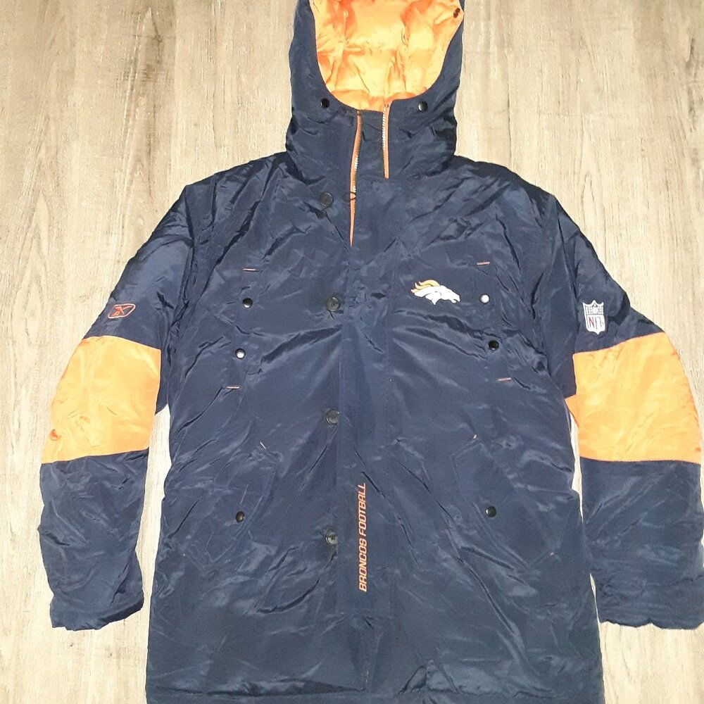 Official NFL Reebok Broncos Coat * Med -Large, Roomy * Denver c2002 * Chest 53"